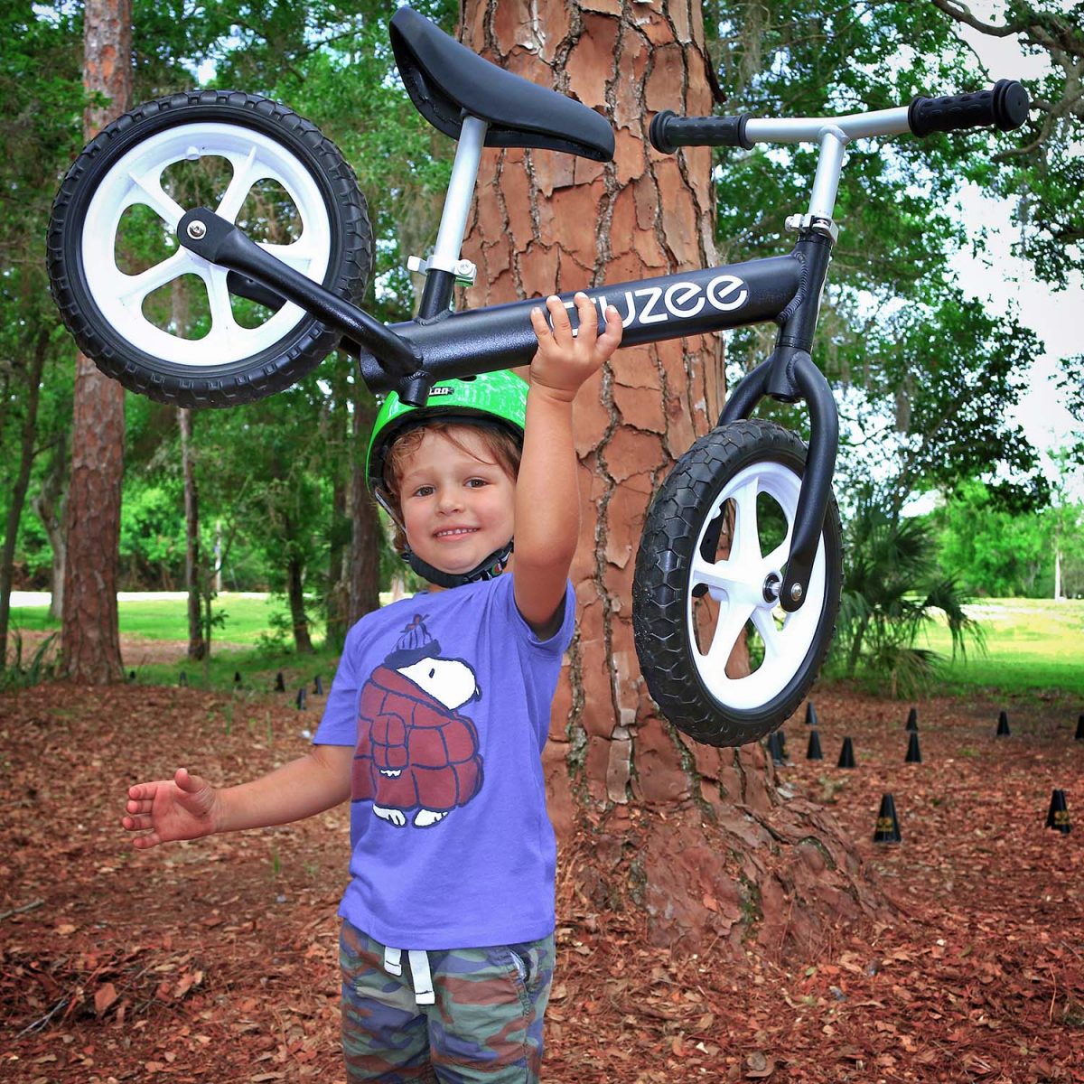 cruzee balance bike black